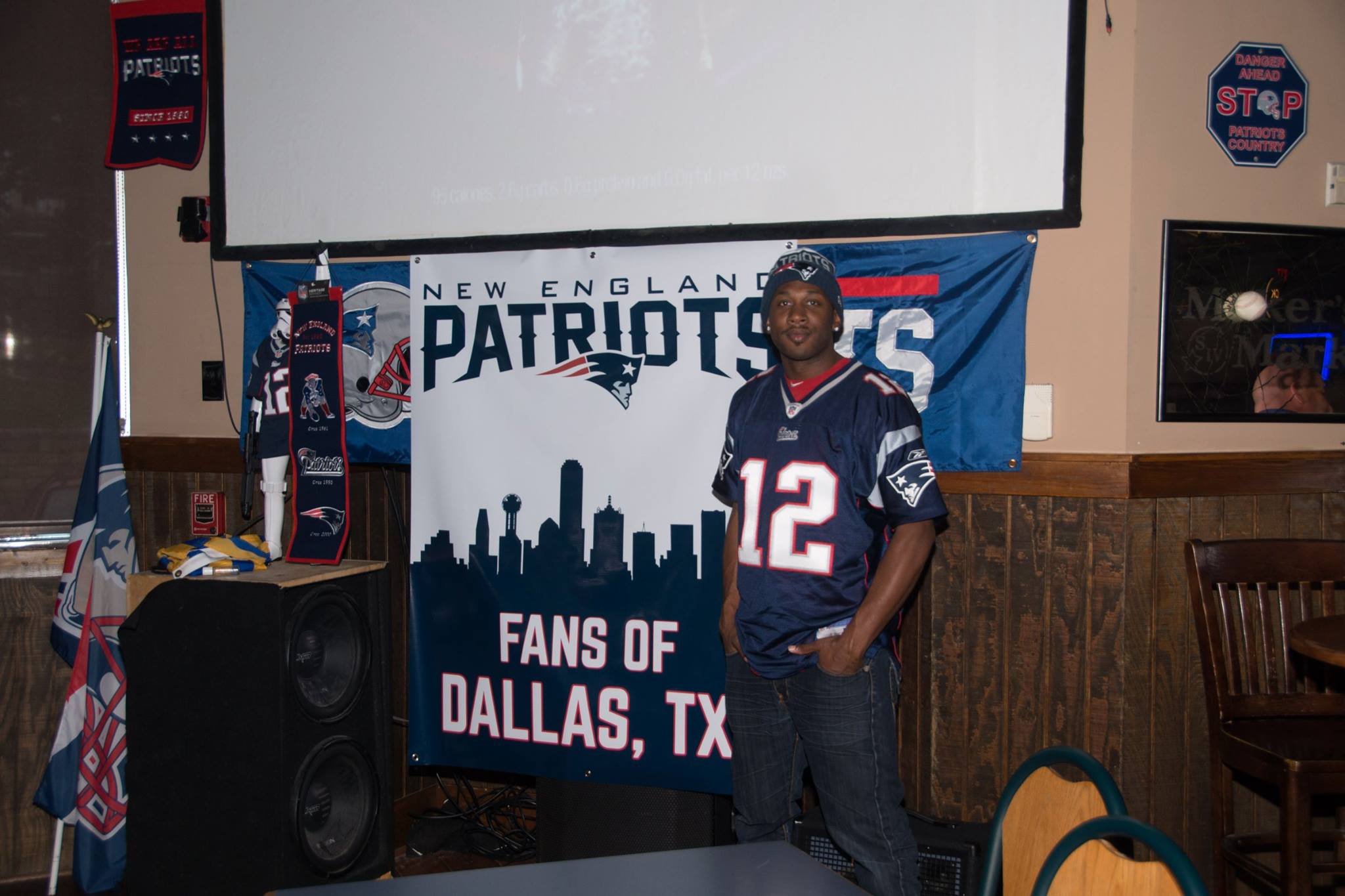 Search for Patriots Official Fan Clubs and Bars